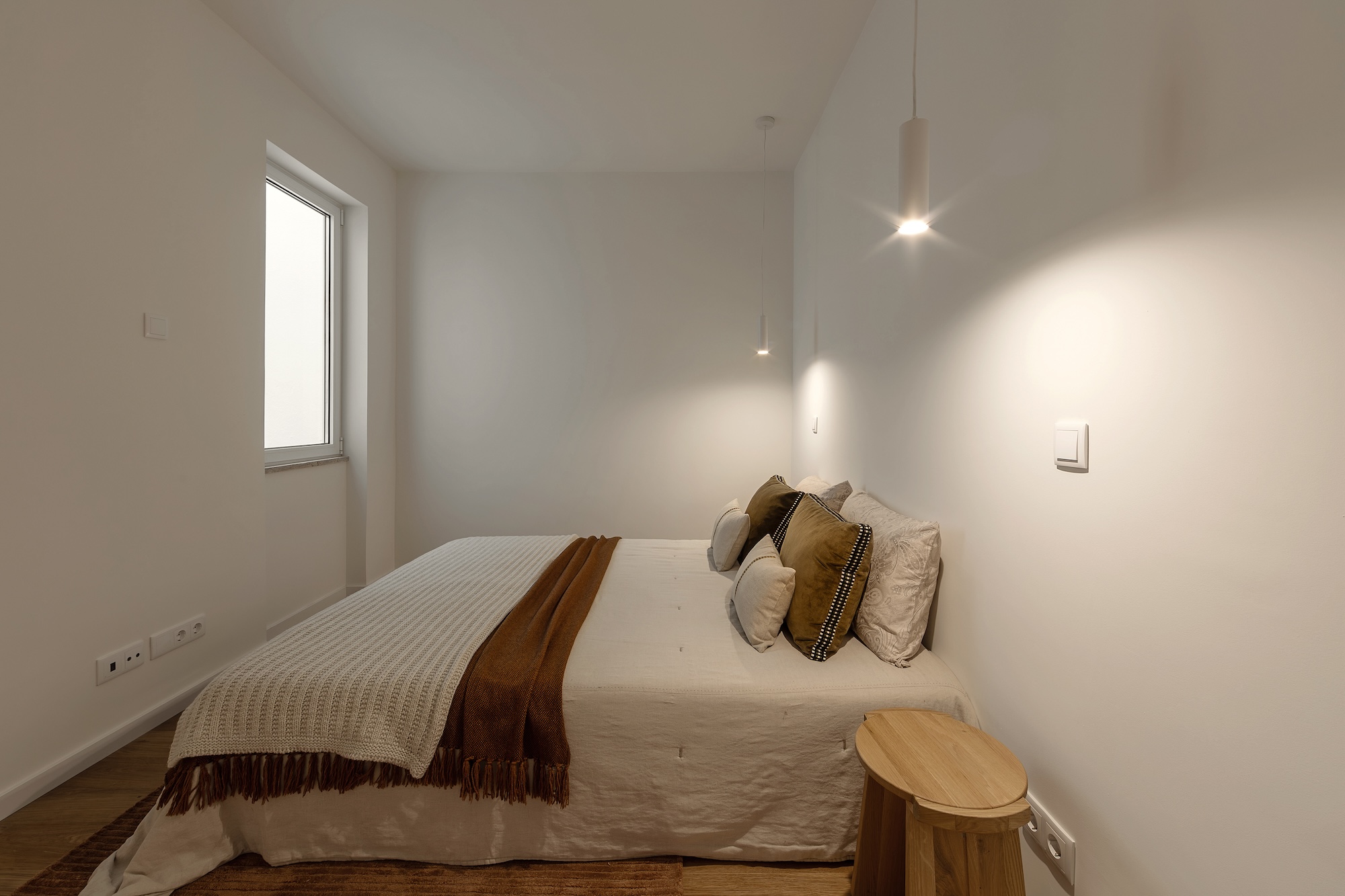 quarto staging factory