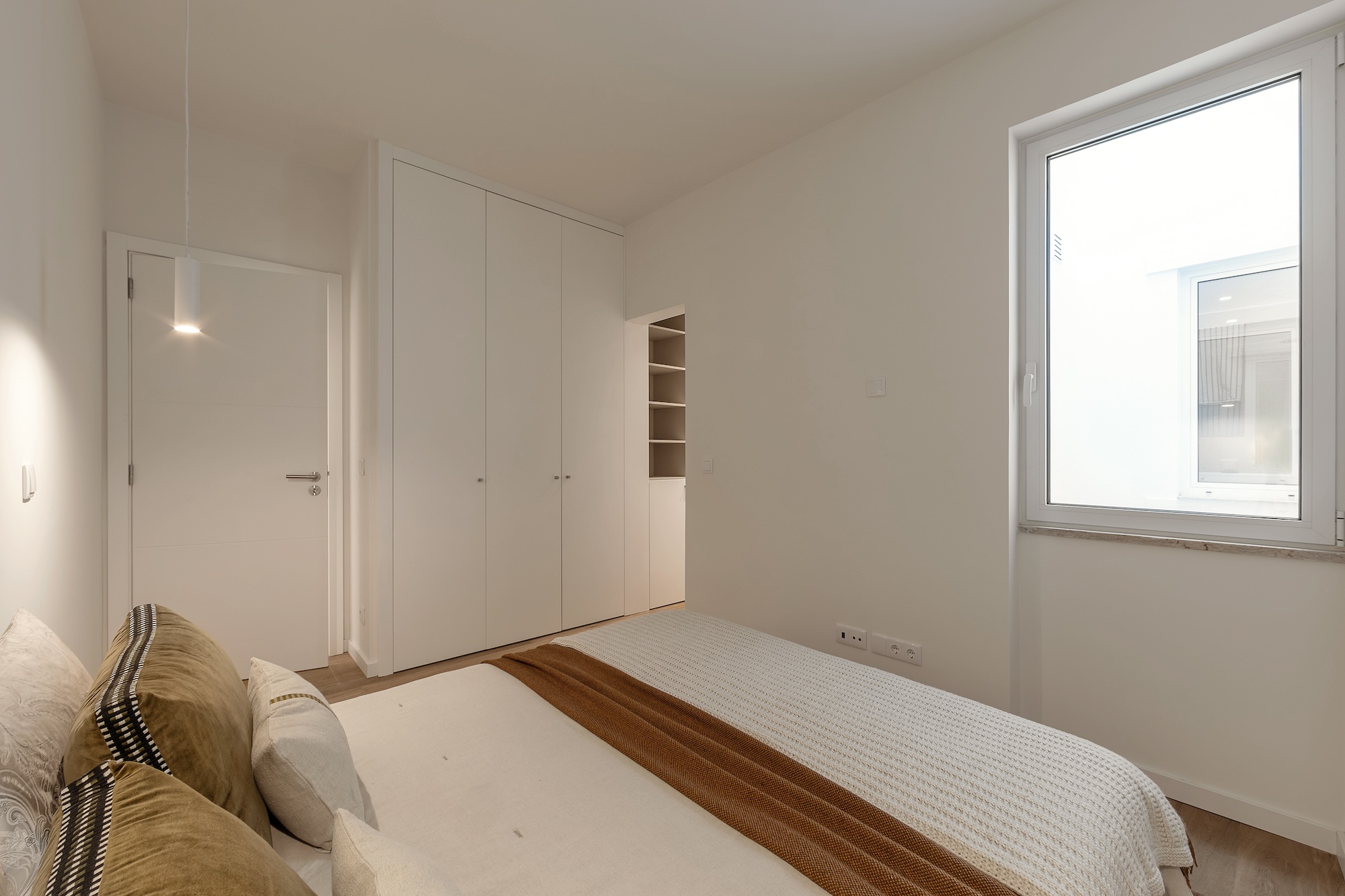 quarto staging factory